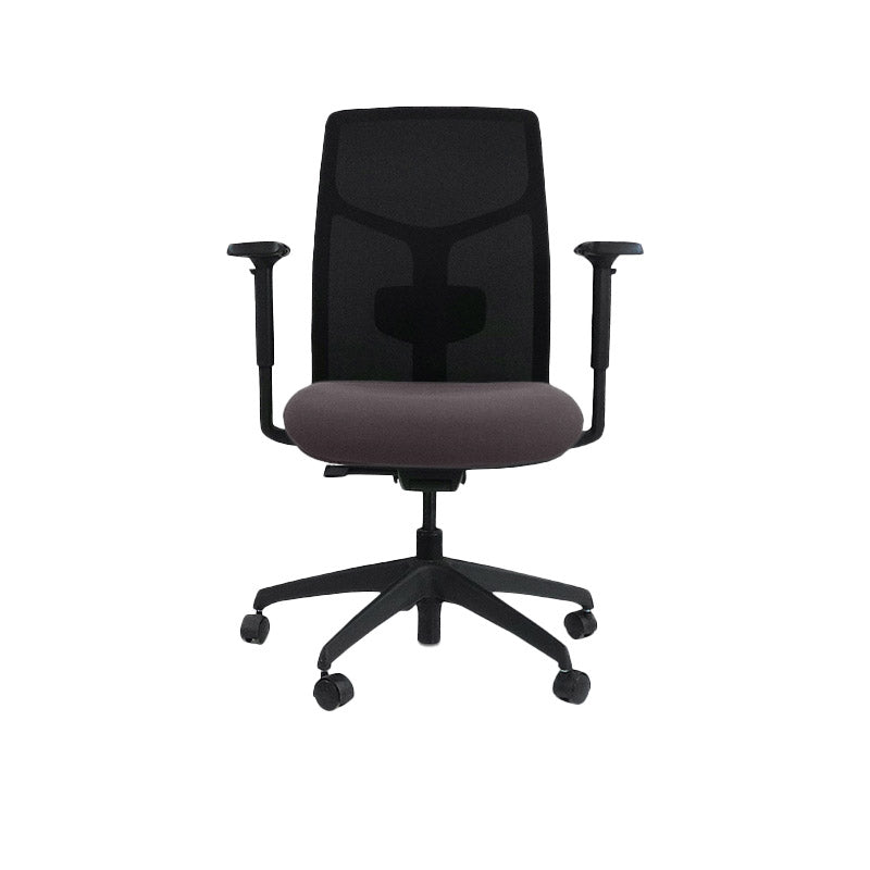 <tc>Boss Design</tc>: Tauro in tessuto grigio - sedia operativa - ricondizionata