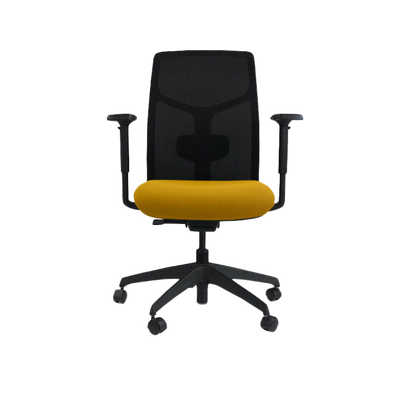 <tc>Boss Design</tc>: Tauro in tessuto giallo - sedia operativa - ricondizionata