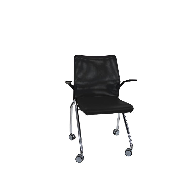 <tc>Boss Design</tc>: Sedia pieghevole nera con braccioli - Ricondizionata