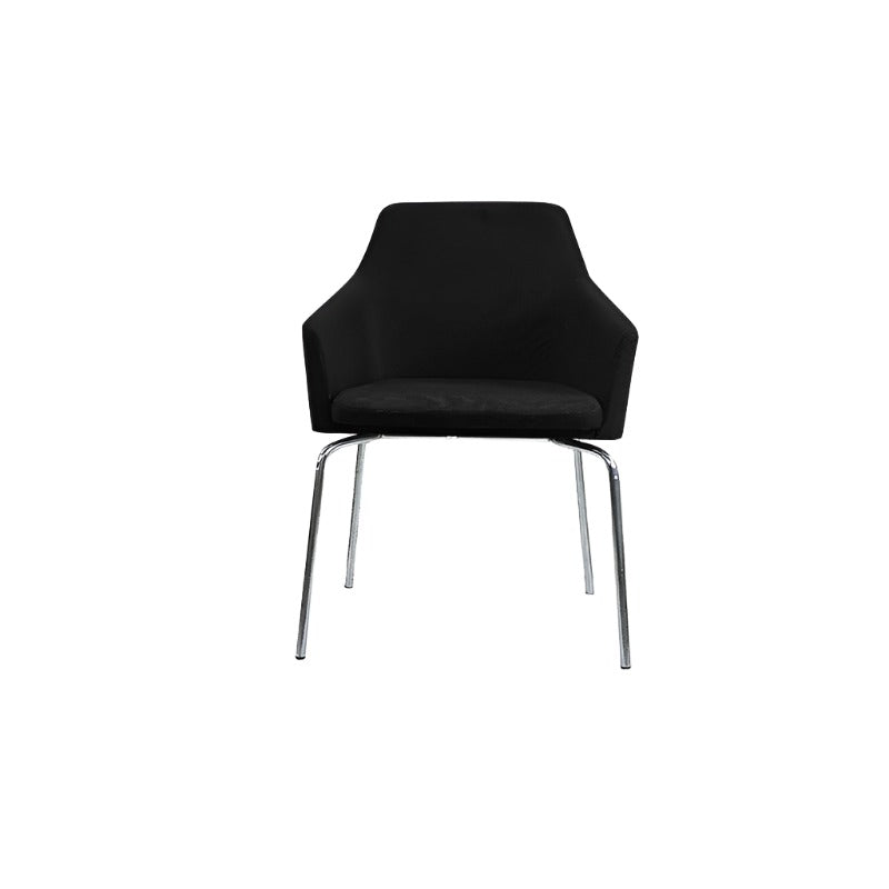 <tc>Boss Design</tc>: Sedia Toto con schienale alto - Ristrutturata