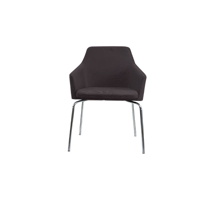 <tc>Boss Design</tc>: Sedia Toto con schienale alto - Ristrutturata