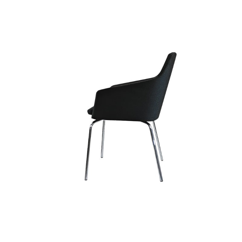 <tc>Boss Design</tc>: Sedia Toto con schienale alto - Ristrutturata