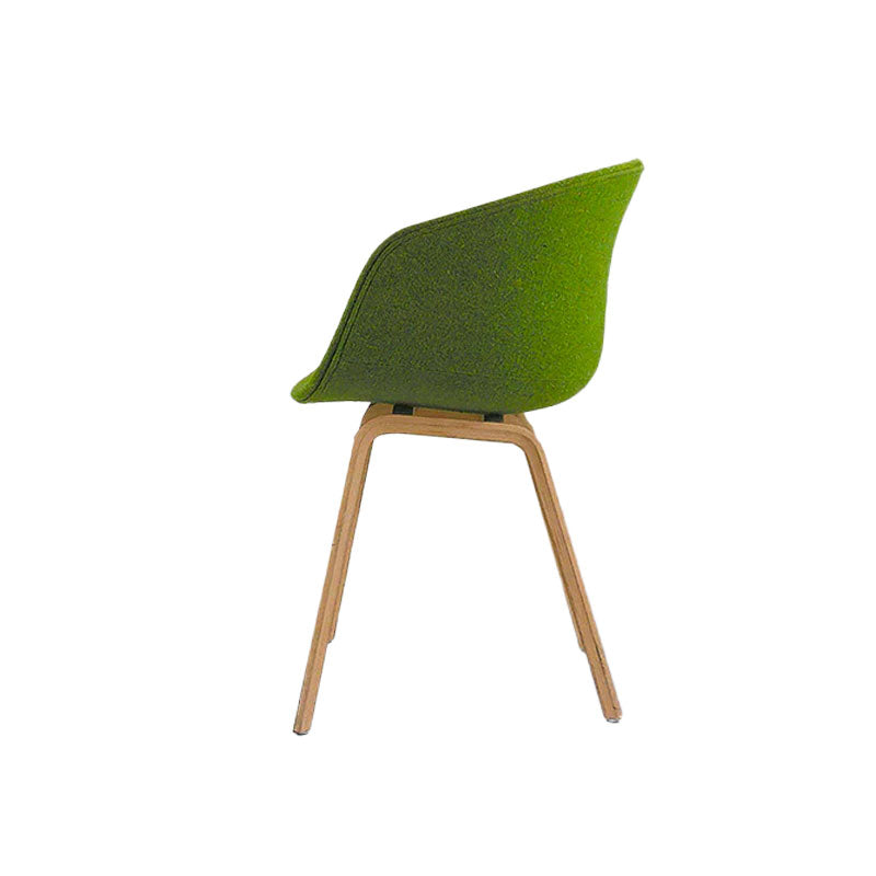 <tc>Hay</tc>: About a Chair AAC 23 - Ricondizionato