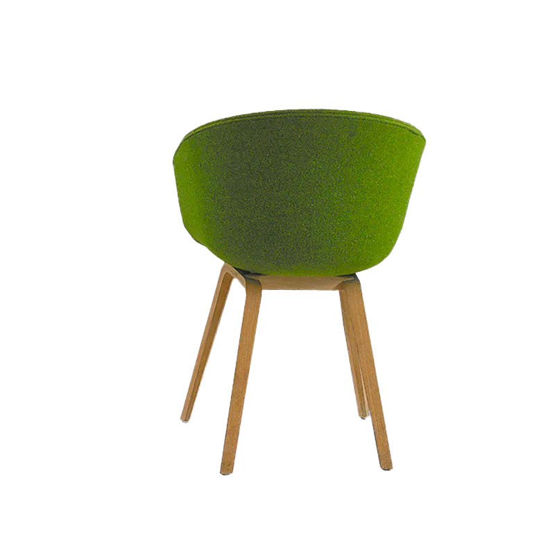 <tc>Hay</tc>: About a Chair AAC 23 - Ricondizionato