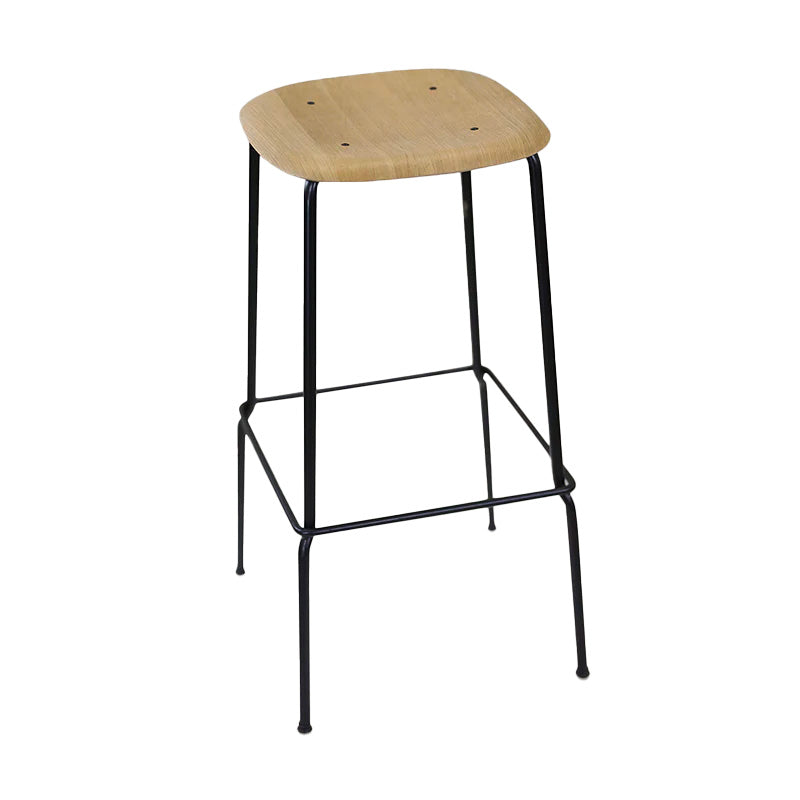 <tc>Hay</tc>: Sgabello da bar e da bancone con bordo morbido - Ristrutturato