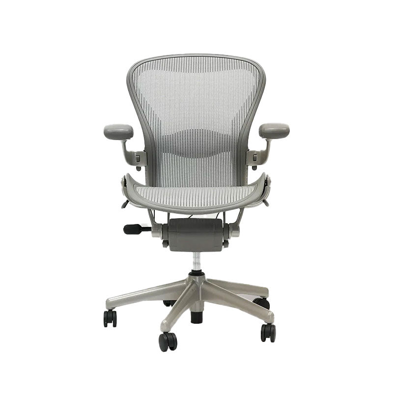<tc>Herman Miller</tc>: Aeron <tc>Size B</tc> Silver Back Tilt - Ricondizionato