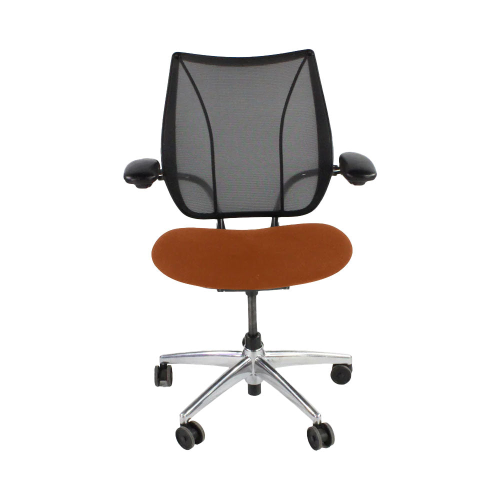 <tc>Humanscale</tc>: <tc>Liberty</tc> Sedia operativa in pelle marrone chiaro/struttura in alluminio - ricondizionata