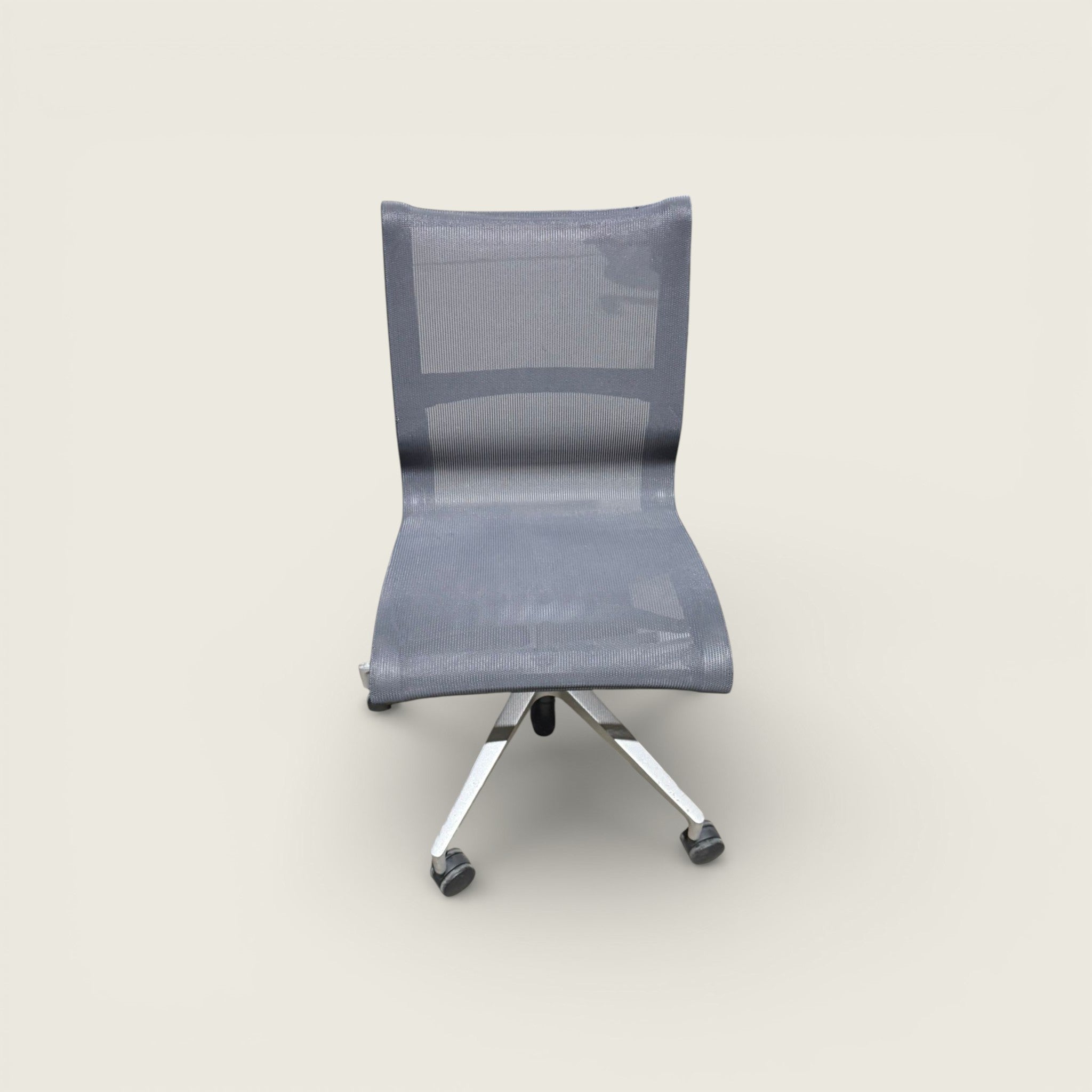 Herman Miller: Setu Grey Task Chair (No Arms) - Refurbished