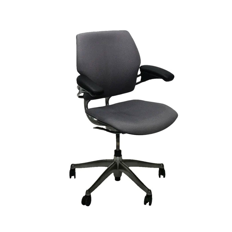 <tc>Humanscale</tc>: <tc>Freedom</tc> Sedia operativa in tessuto grigio - Ricondizionata