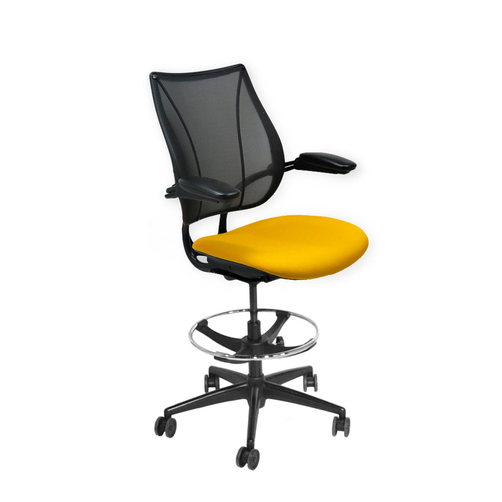 <tc>Humanscale</tc>: <tc>Liberty</tc> Sedia da disegnatore in tessuto giallo - Ristrutturata