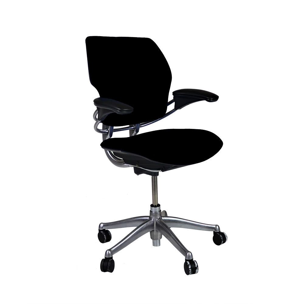 <tc>Humanscale</tc>: <tc>Freedom</tc> Sedia operativa con struttura in alluminio e tessuto nero - Ricondizionata