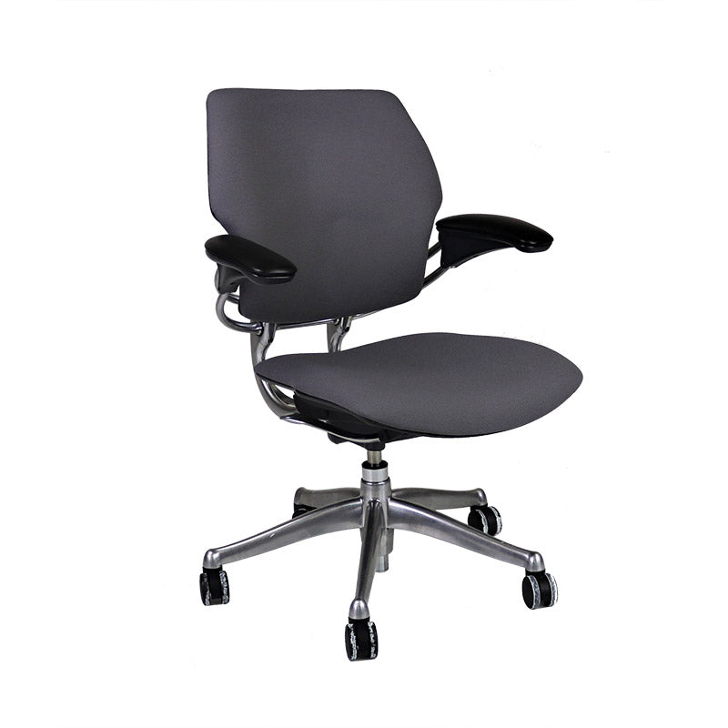 <tc>Humanscale</tc>: <tc>Freedom</tc> Sedia operativa con struttura in alluminio in tessuto grigio - Ricondizionata