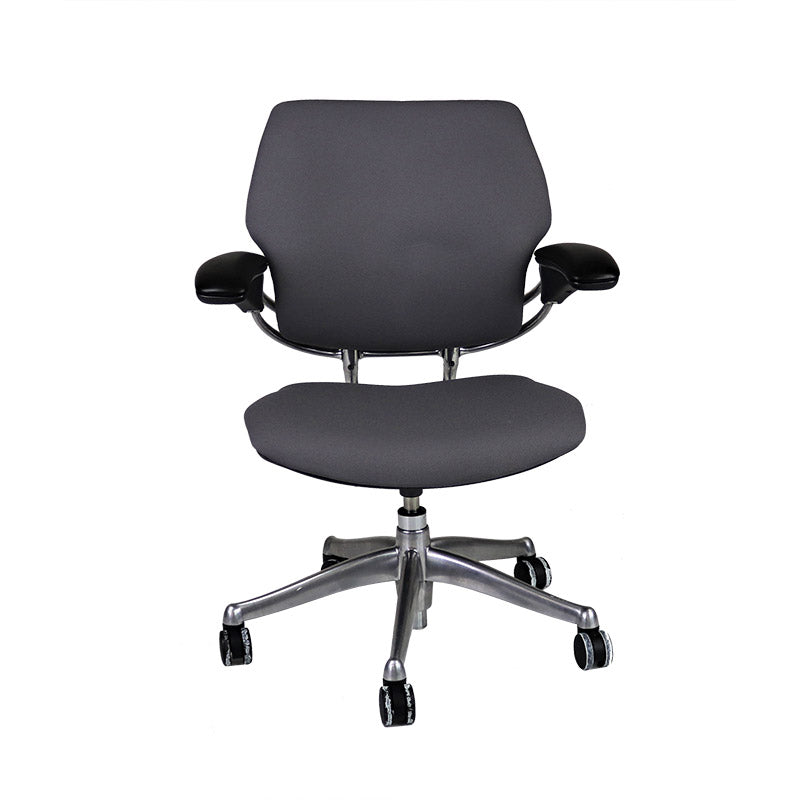 <tc>Humanscale</tc>: <tc>Freedom</tc> Sedia operativa con struttura in alluminio in tessuto grigio - Ricondizionata