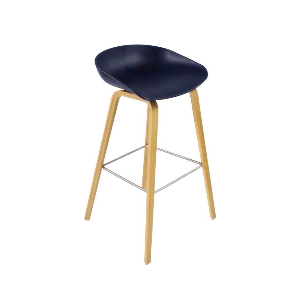HAY: About A Stool AAS32 - Refurbished