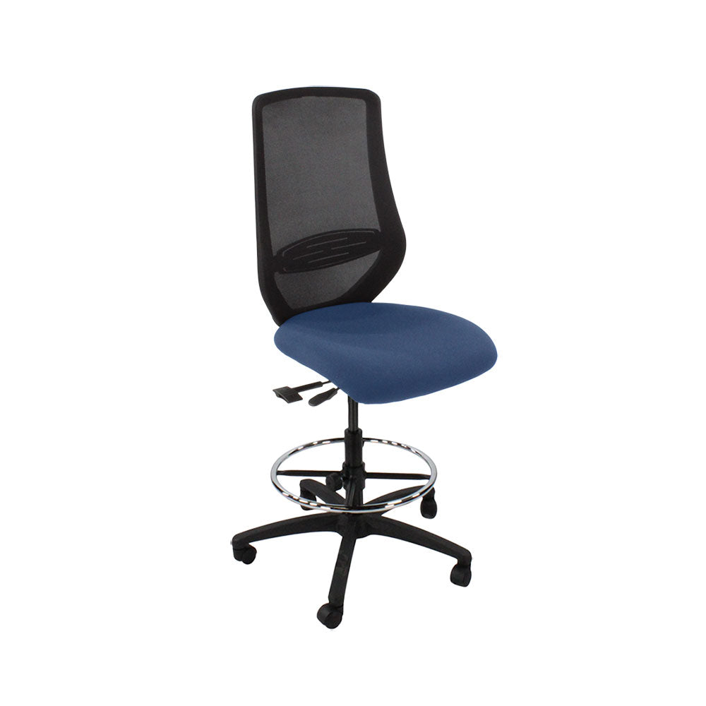 <tc>The Office Crowd</tc>: <tc>Scudo</tc> Sedia da disegnatore senza braccioli in tessuto blu - Ristrutturata