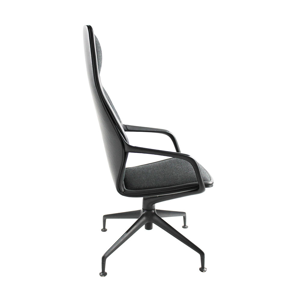<tc>Brunner</tc>: Ray Swivel Chair 9262/A in grigio - Ricondizionato