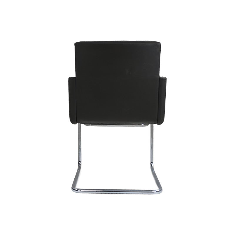 <tc>Kusch & Co</tc>: Poltrona Scorpio Lounge - Ristrutturata