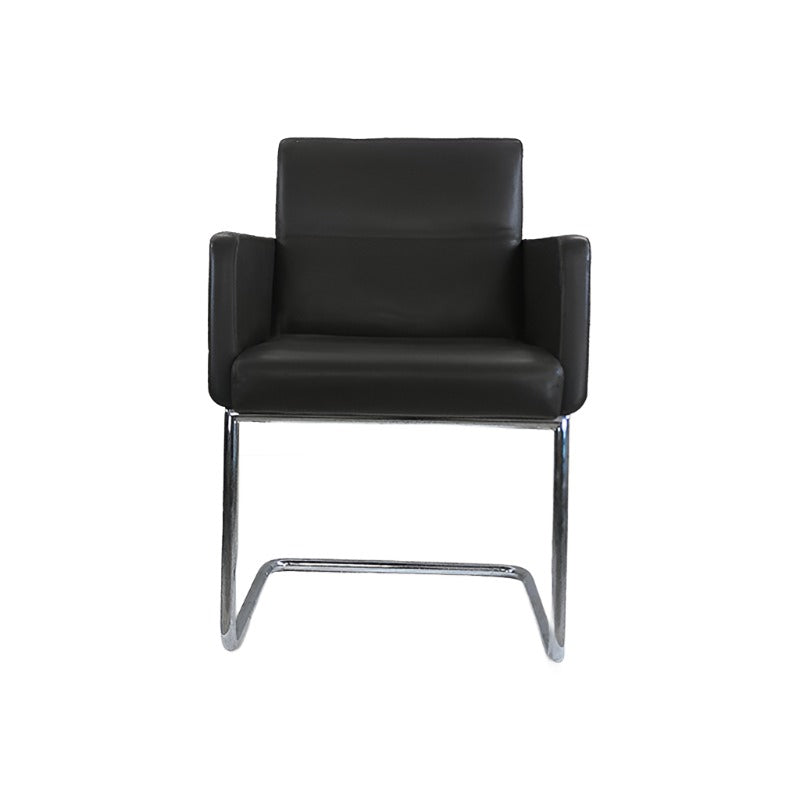 <tc>Kusch & Co</tc>: Poltrona Scorpio Lounge - Ristrutturata