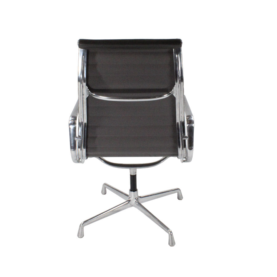 Vitra: Eames EA116 Armchair - Refurbished