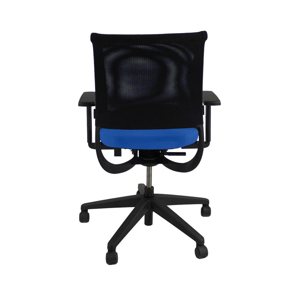 <tc>Sedus</tc>: <tc>Netwin</tc> Sedia NW-100 con schienale in rete in tessuto blu - Ricondizionata