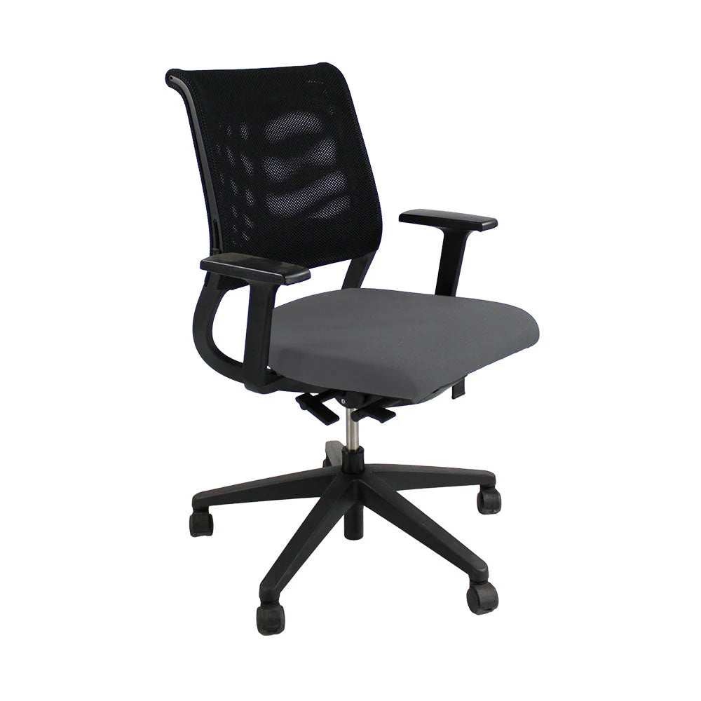 <tc>Sedus</tc>: <tc>Netwin</tc> Sedia NW-100 con schienale in rete in tessuto grigio - Ricondizionata
