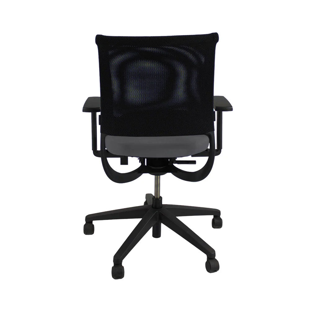 <tc>Sedus</tc>: <tc>Netwin</tc> Sedia NW-100 con schienale in rete in tessuto grigio - Ricondizionata