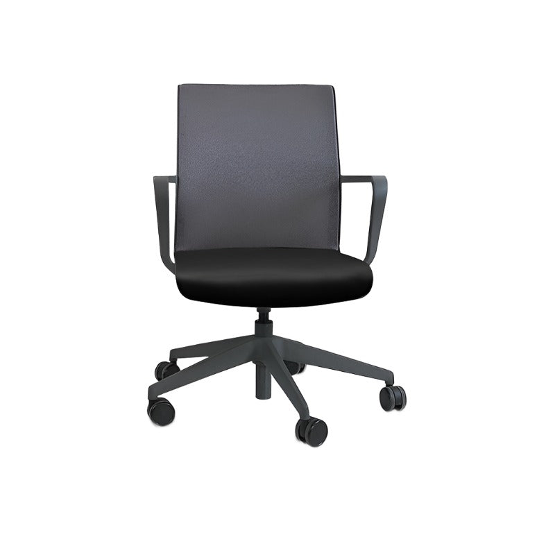 <tc>Senator</tc>: Sedia da riunione CR2 - Ristrutturata