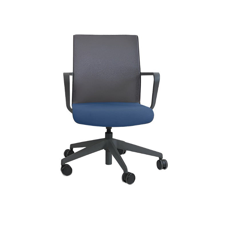 <tc>Senator</tc>: Sedia da riunione CR2 - Ristrutturata