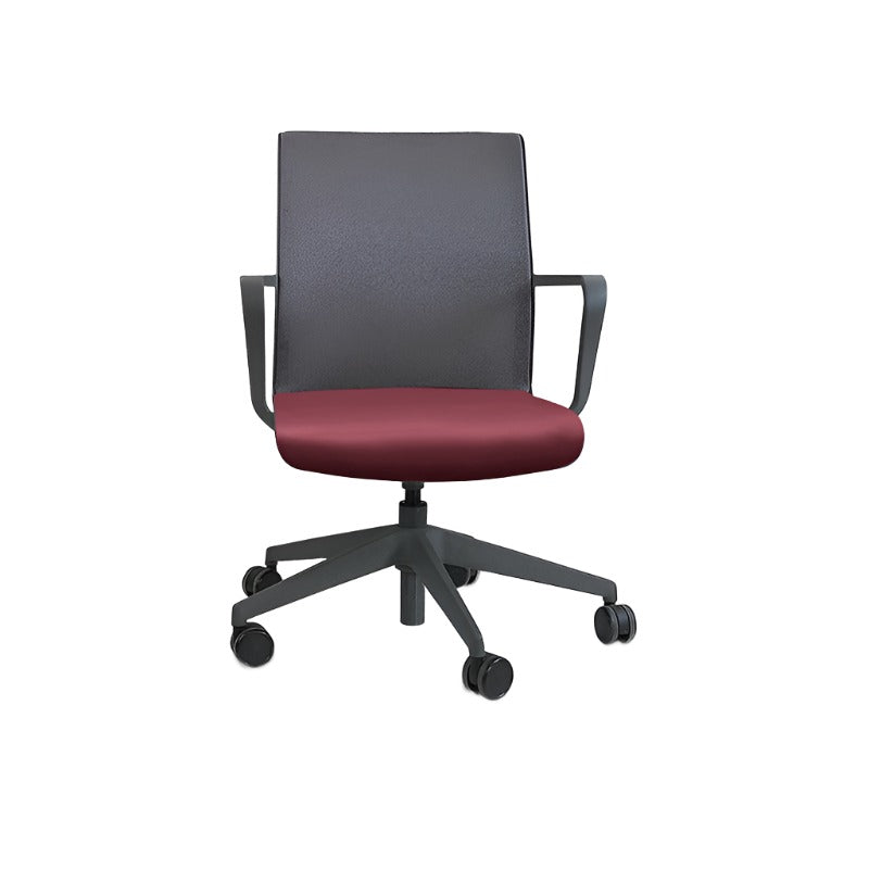 <tc>Senator</tc>: Sedia da riunione CR2 - Ristrutturata