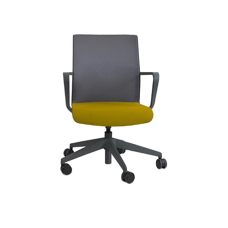 <tc>Senator</tc>: Sedia da riunione CR2 - Ristrutturata