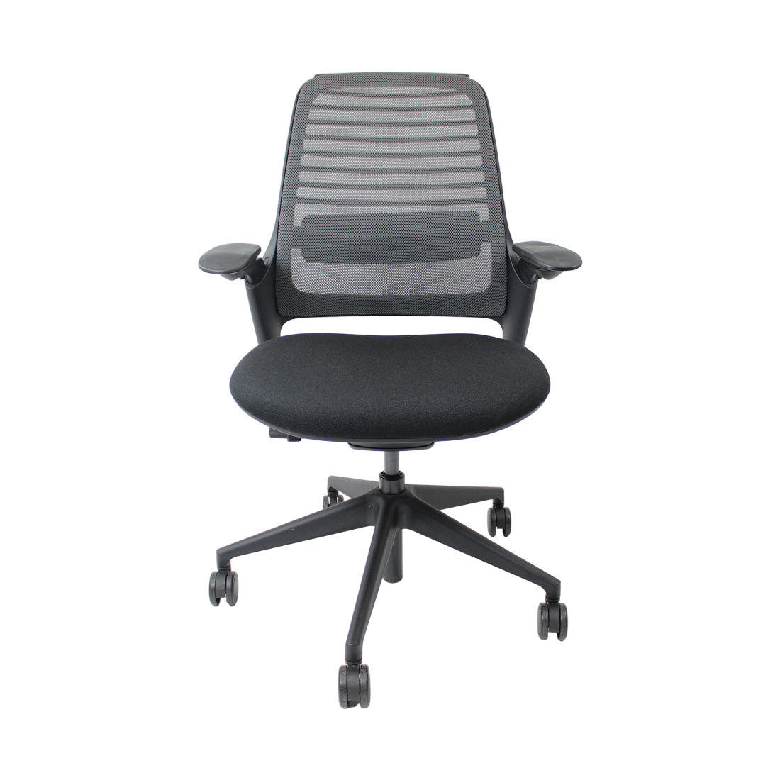 <tc>Steelcase</tc>: Sedia da ufficio ergonomica Serie 1 in tessuto nero - Ricondizionata