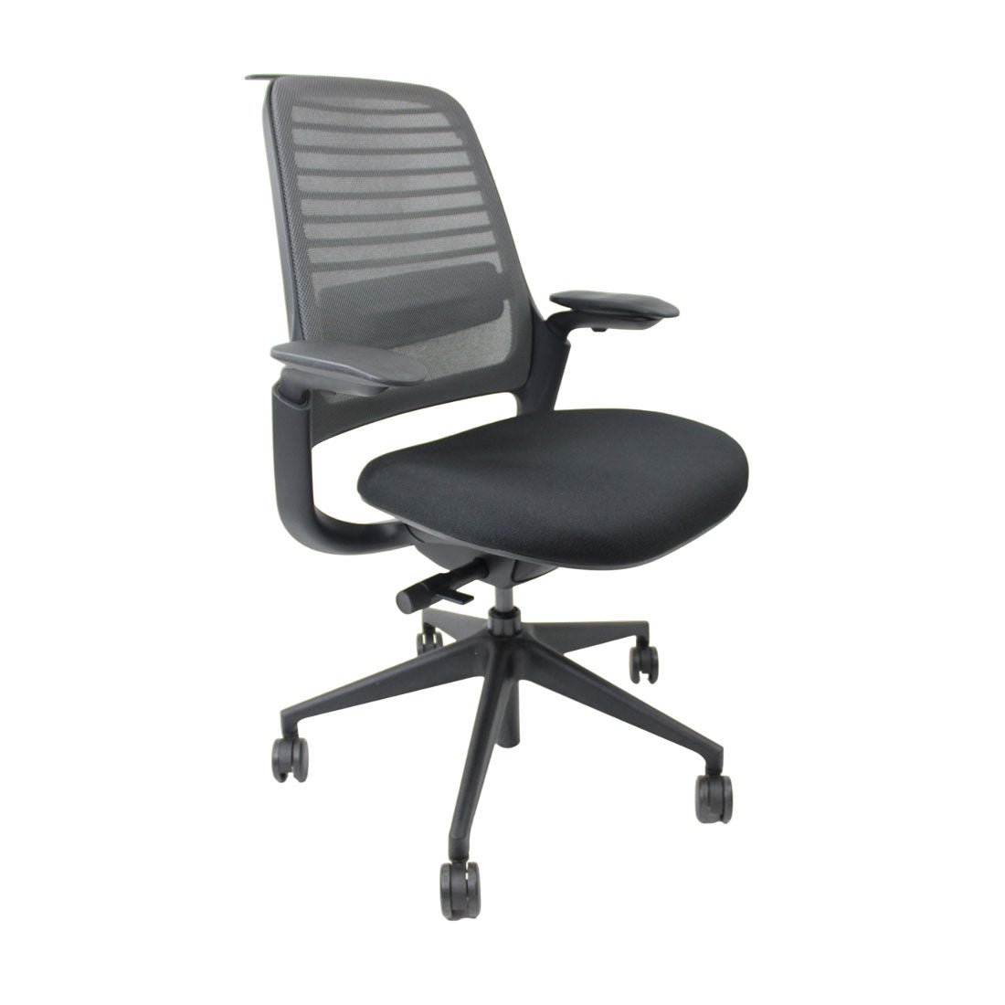 <tc>Steelcase</tc>: Sedia da ufficio ergonomica Serie 1 in tessuto nero - Ricondizionata