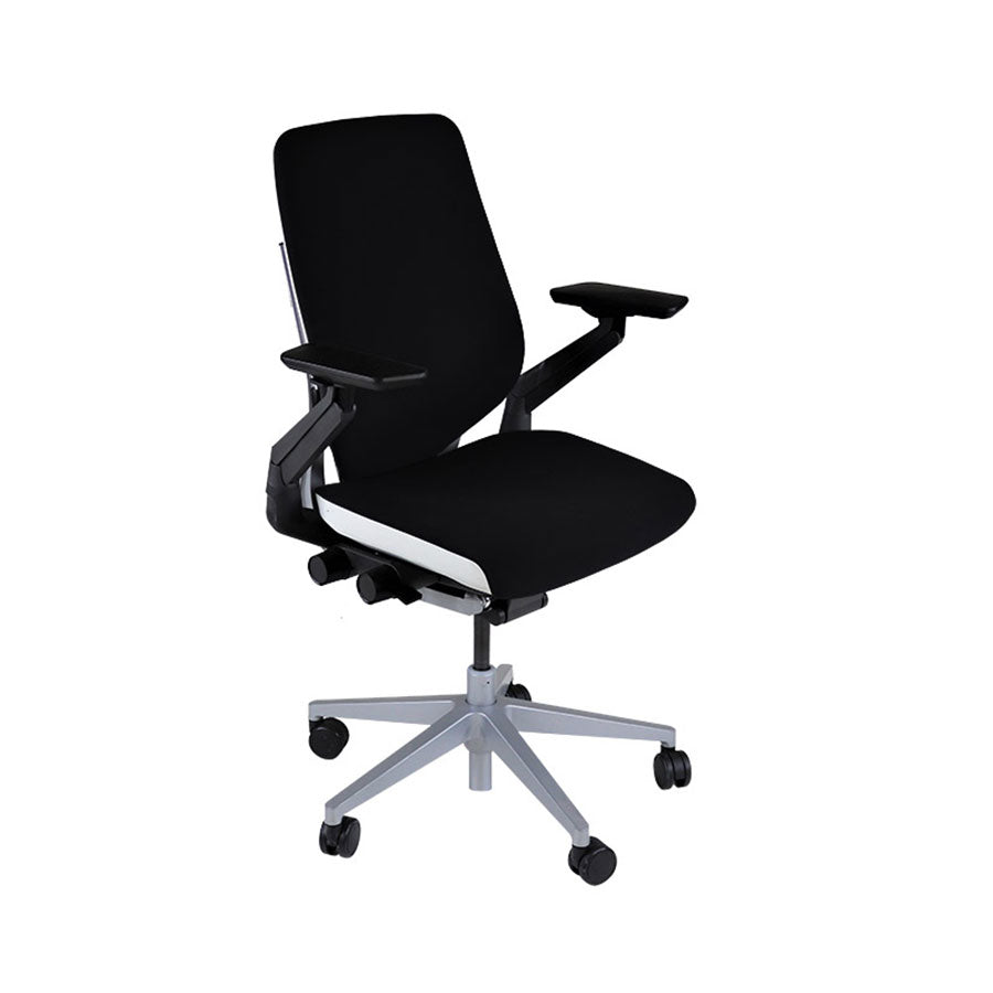 <tc>Steelcase</tc>: Sedia da ufficio ergonomica Gesture - Tessuto nero - Ricondizionata