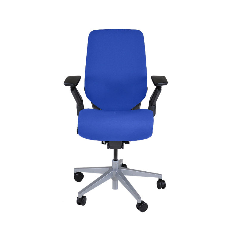 <tc>Steelcase</tc>: Sedia da ufficio ergonomica Gesture - Tessuto blu - Ricondizionata