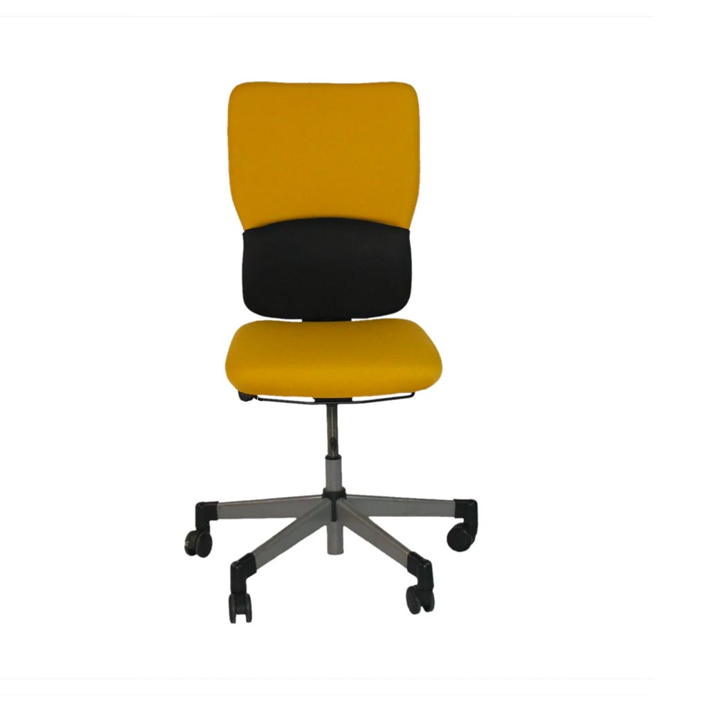 <tc>Steelcase</tc>: <tc>Lets B</tc> - Sedia operativa con schienale alto in tessuto giallo senza braccioli - Ricondizionata