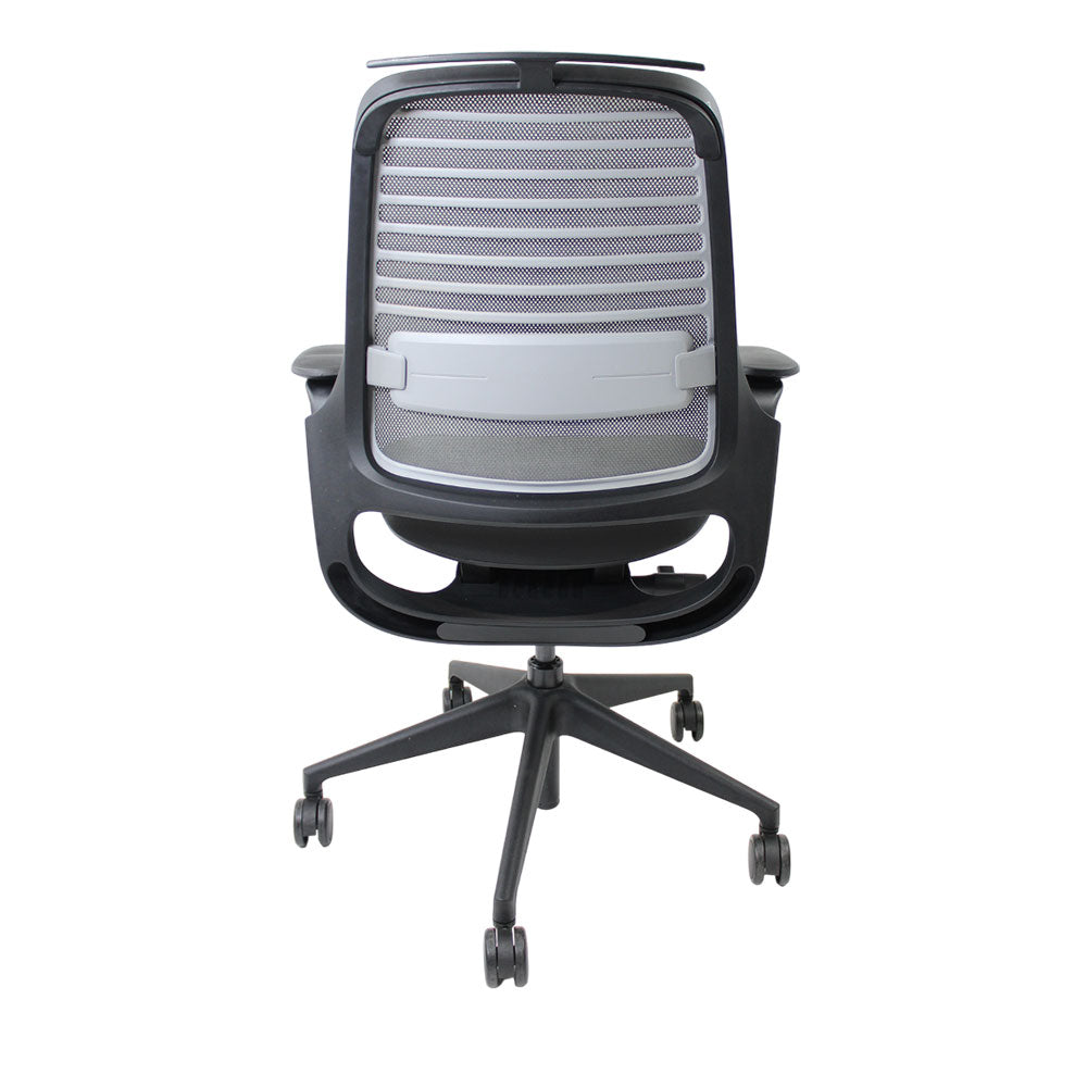 <tc>Steelcase</tc>: Sedia da ufficio ergonomica Serie 1 in tessuto grigio - Ricondizionata
