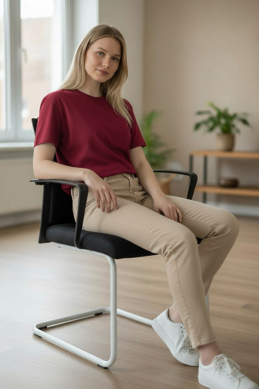 Steelcase: Visitors Side Arm Chair - Refurbished