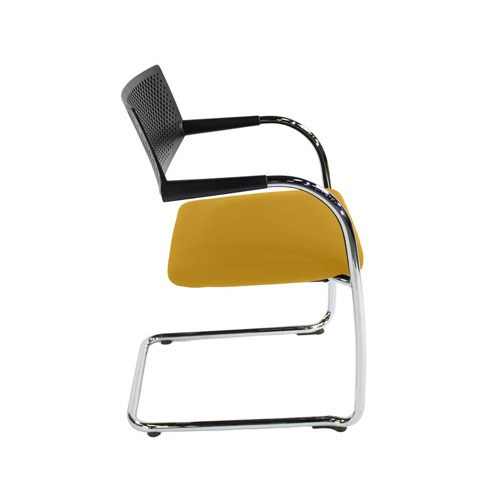 <tc>Vitra</tc>: <tc>VisaVis</tc> 2 sedie da riunione in tessuto giallo - ricondizionate