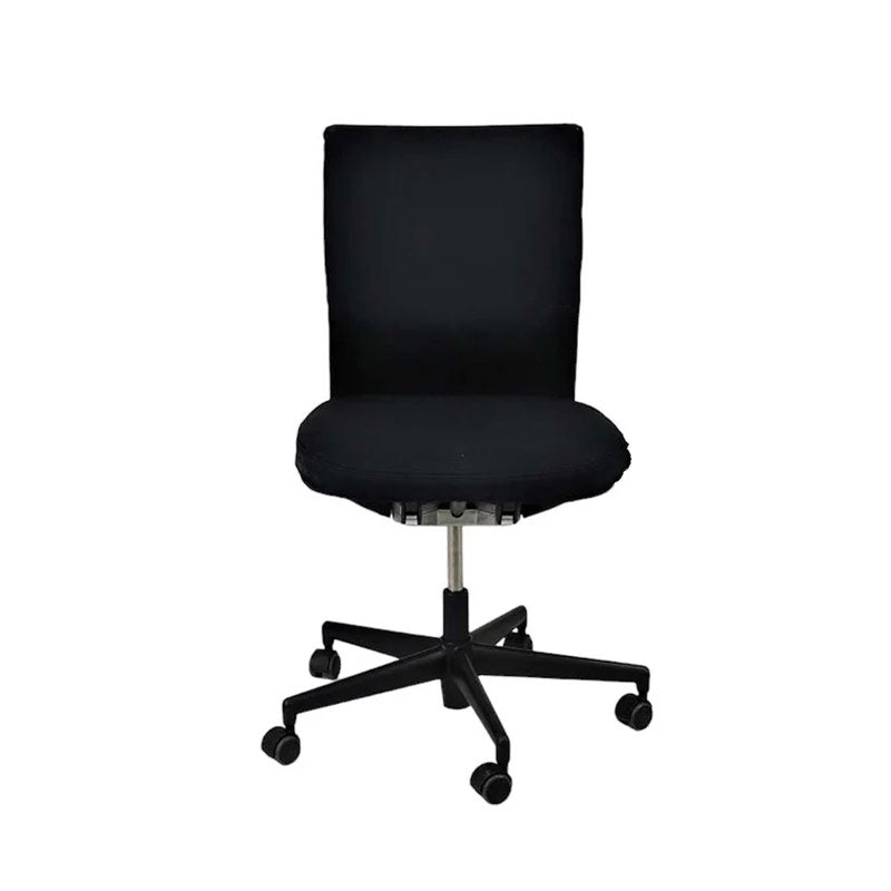 <tc>Vitra</tc>: <tc>Axess</tc> Sedia da ufficio in tessuto nero senza braccioli - Ricondizionata