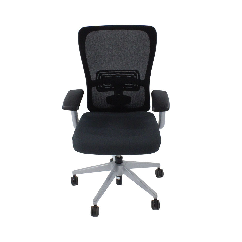 Haworth: Zody Comforto 89 Task Chair in Black Fabric/Grey Frame - Refurbished