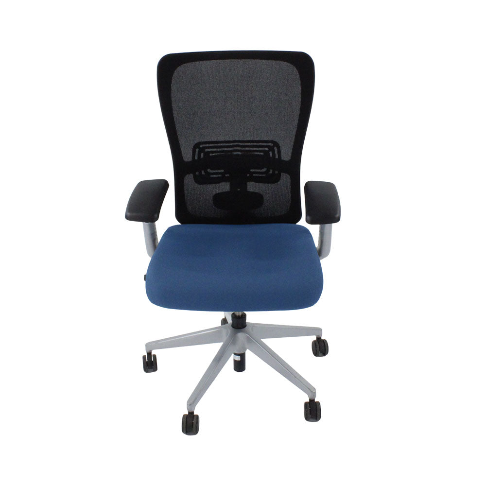 <tc>Haworth</tc>: <tc>Zody Comforto</tc> Sedia operativa 89 in tessuto blu/struttura grigia - Ricondizionata