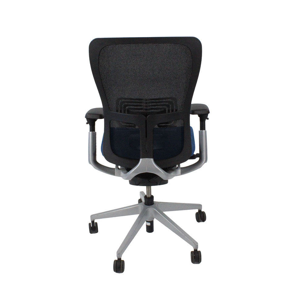 <tc>Haworth</tc>: <tc>Zody Comforto</tc> Sedia operativa 89 in tessuto blu/struttura grigia - Ricondizionata