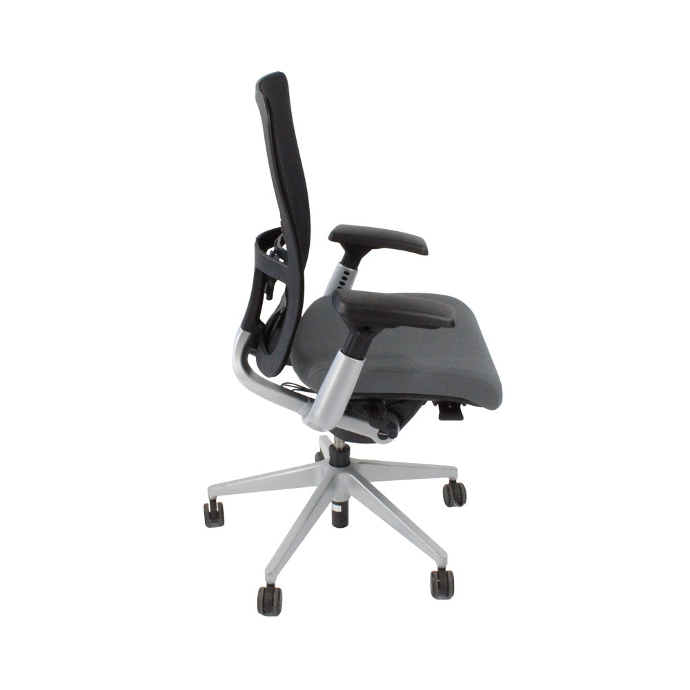 <tc>Haworth</tc>: <tc>Zody Comforto</tc> Sedia operativa 89 in tessuto grigio/struttura grigia - Ricondizionata