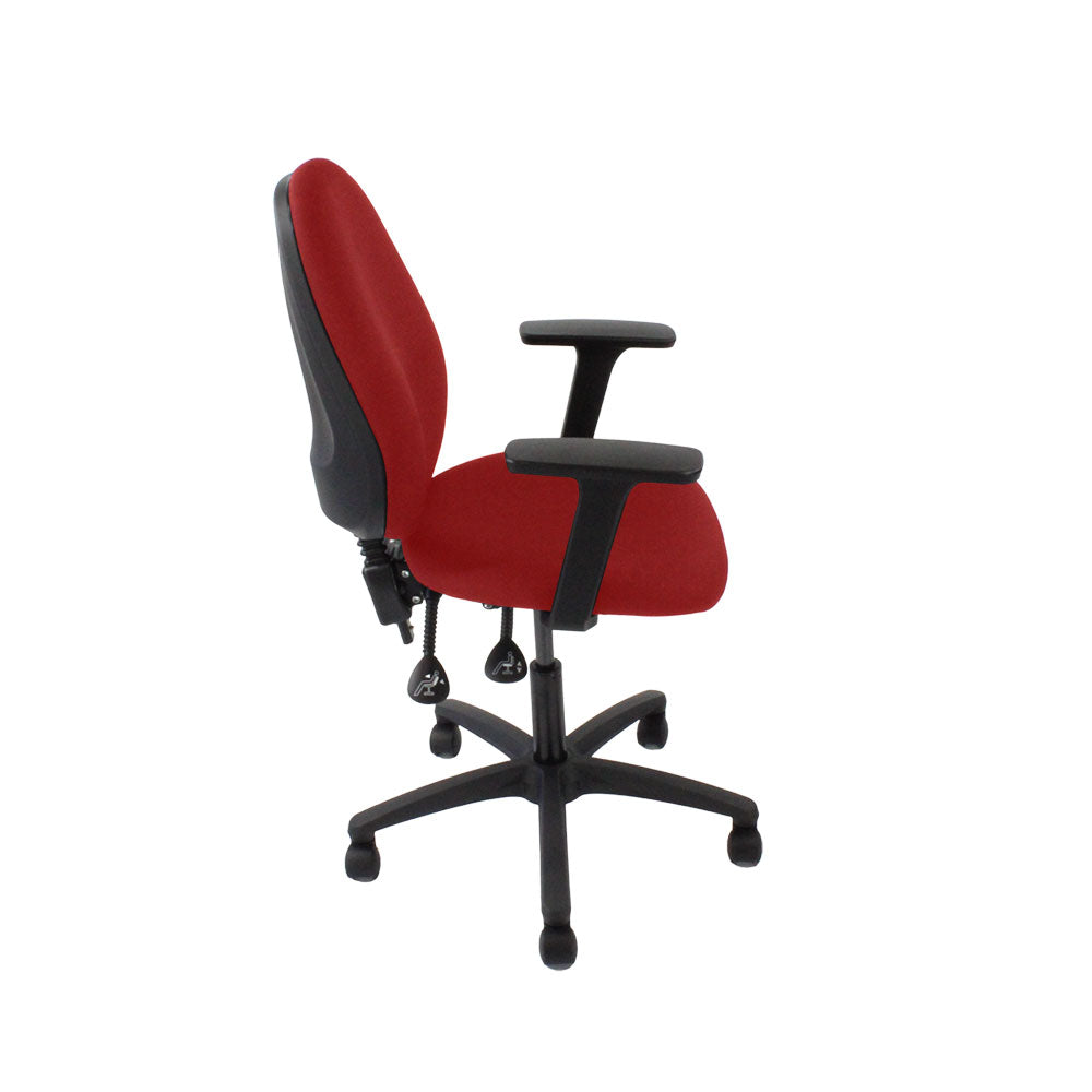 Sassoni: <tc>Scoop</tc> Poltrona da ufficio alta in tessuto rosso - Ristrutturata