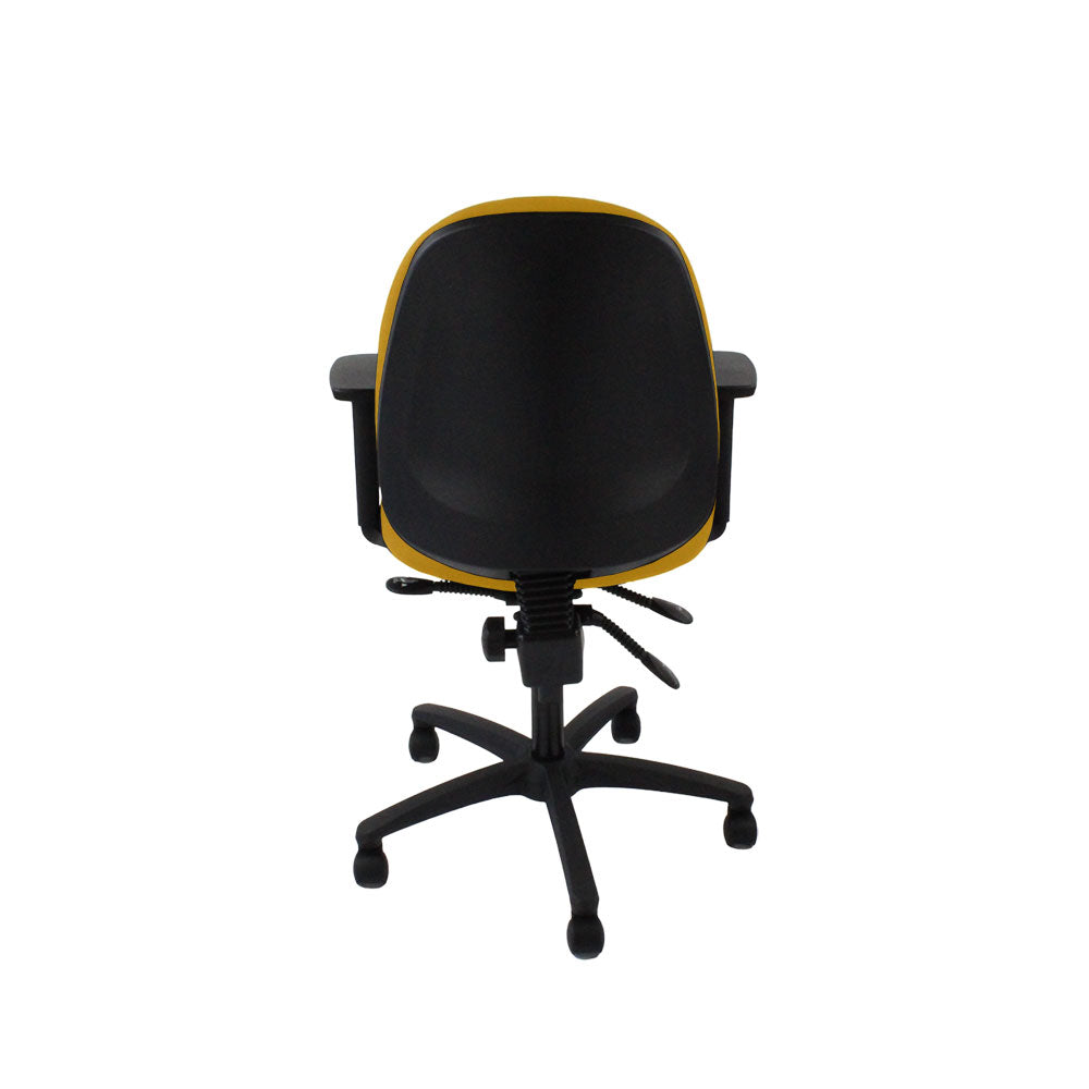 Sassoni: <tc>Scoop</tc> Sedia da ufficio alta in tessuto giallo - Ricondizionata