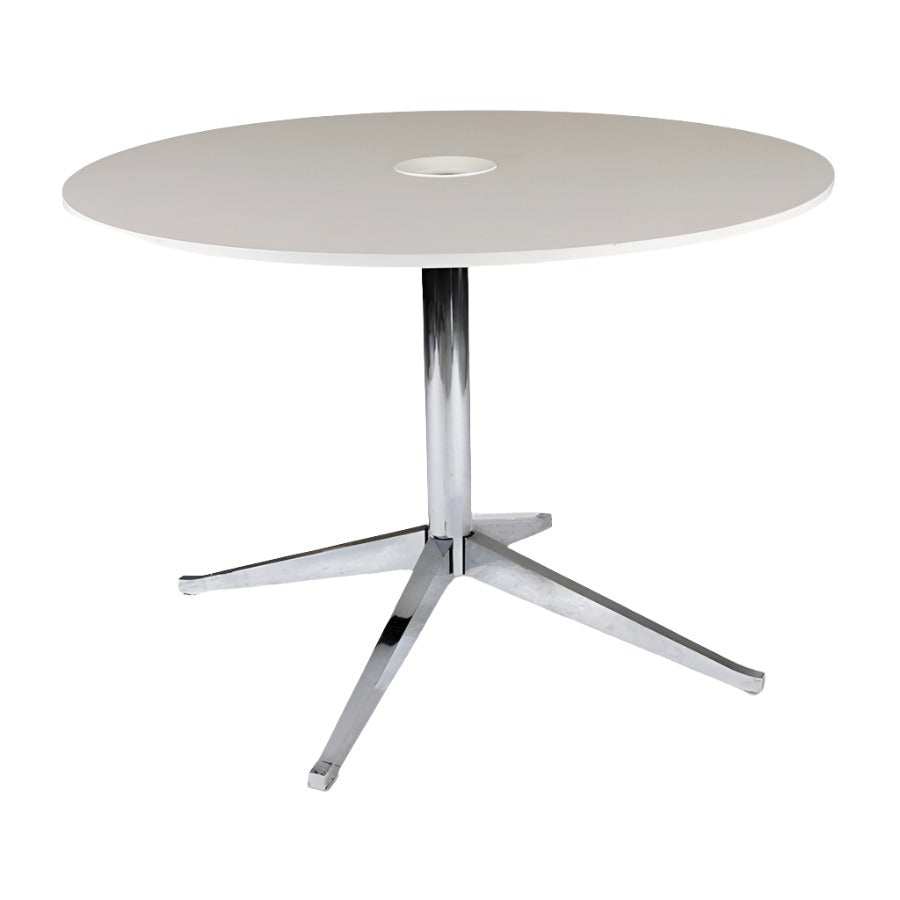 <tc>Knoll</tc>: Firenze <tc>Knoll</tc> Scrivania da tavolo - Ristrutturata