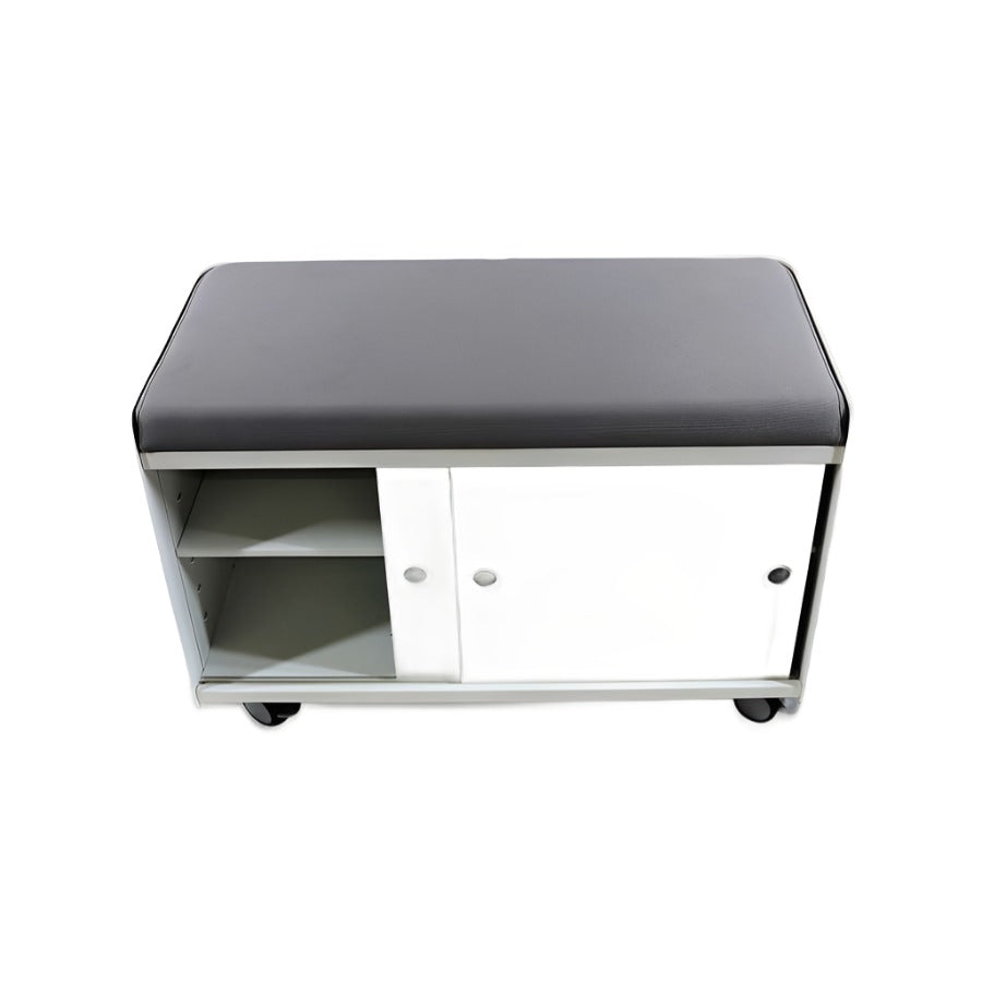 <tc>Steelcase</tc>: Credenza con piedistallo e seduta - Ristrutturata