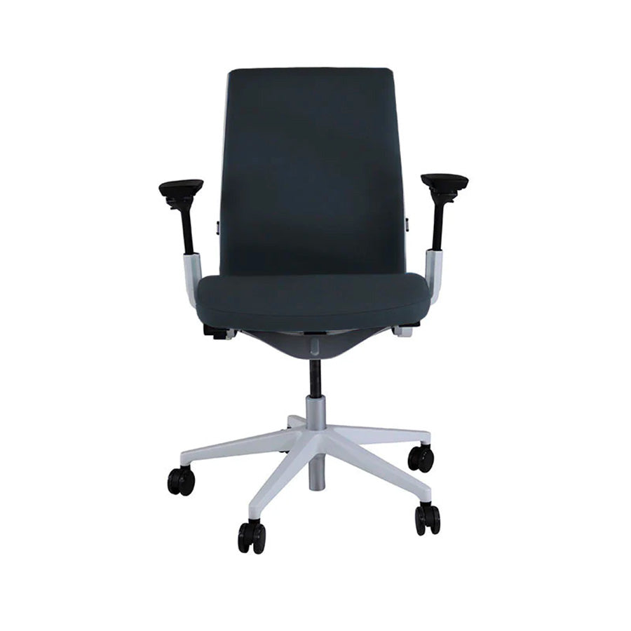 Steelcase: Think V2 Office Chair - Refurbished