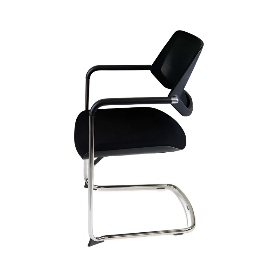 <tc>Steelcase</tc>: Qivi - Sedia da riunione con base a slitta - Ricondizionata