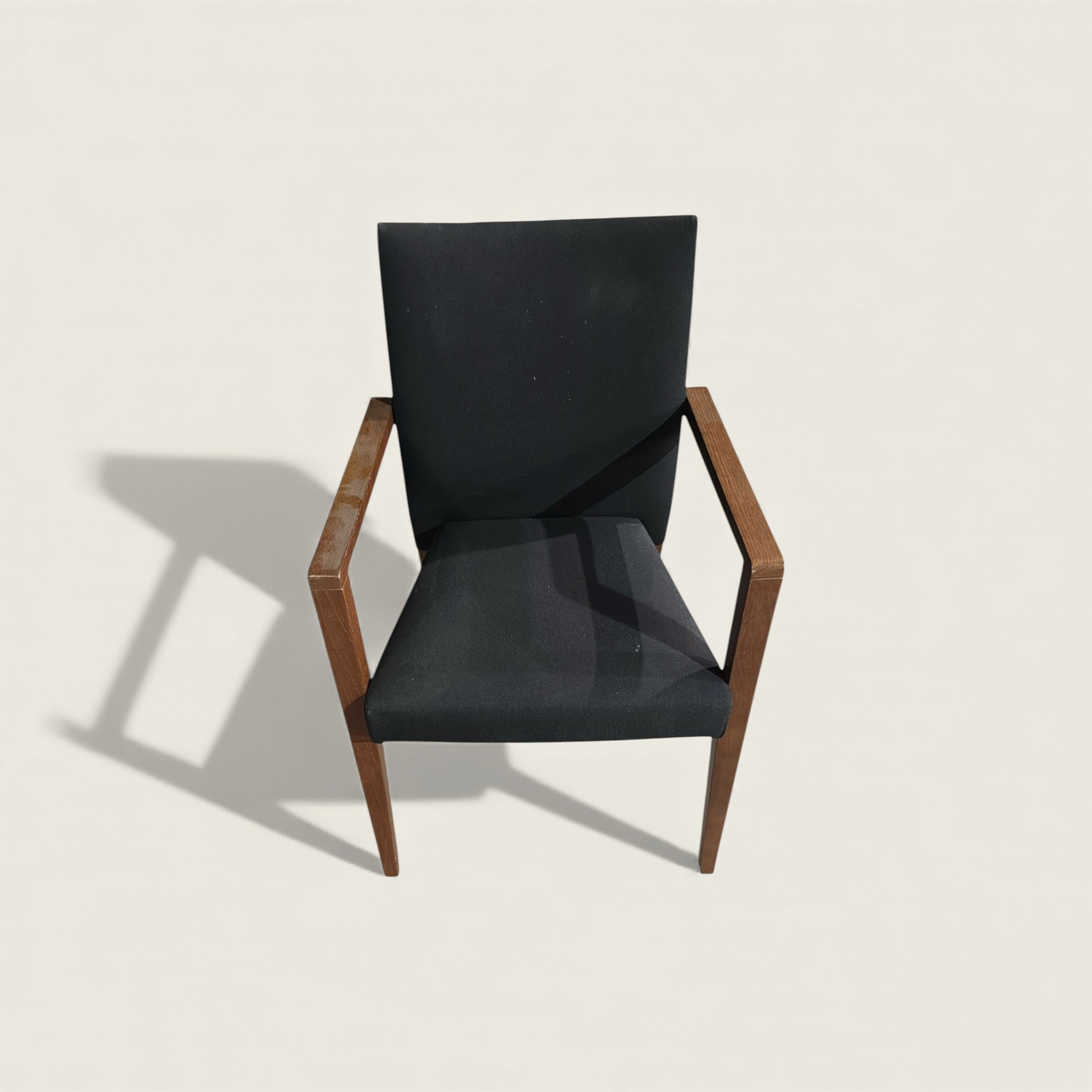 <tc>Knoll</tc> Studio: sedia per visitatori Aperture con doghe in legno (ristrutturata)